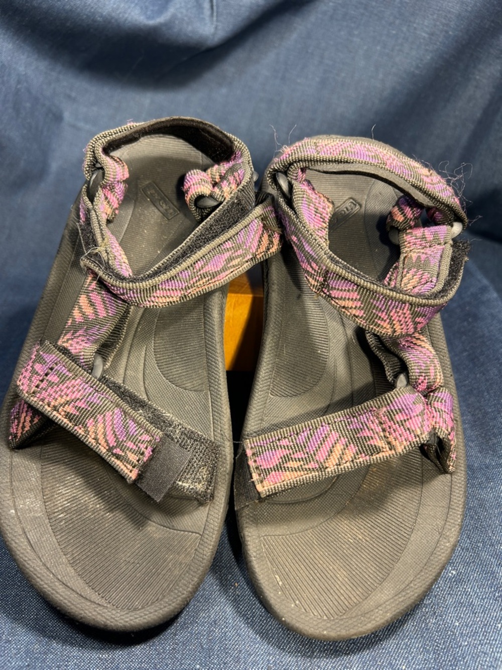 Teva summer velcro sandal